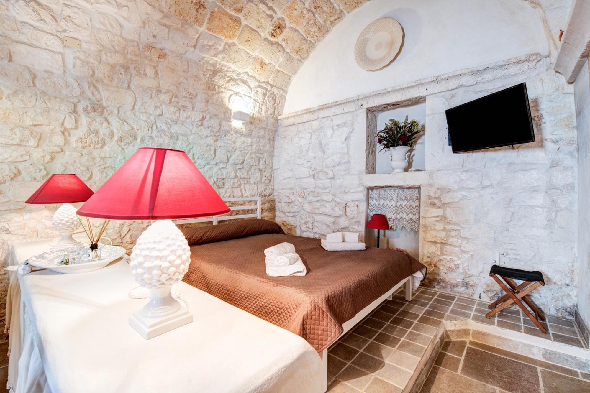 Le Bianche Suites Ostuni Dış mekan fotoğraf